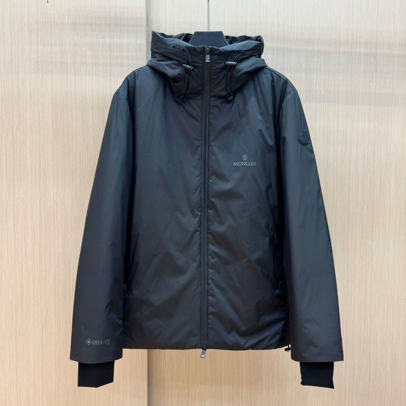 Ba*len*cia*ga coats